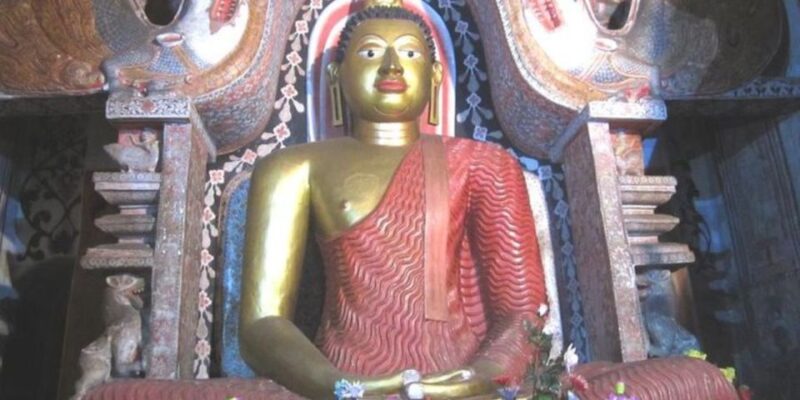 Sacred Trilogy: Explore Three Historical Temples Tour - Key Points