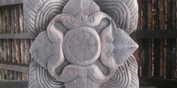 Sacred Trilogy: Explore Three Historical Temples Tour - Additional Notes