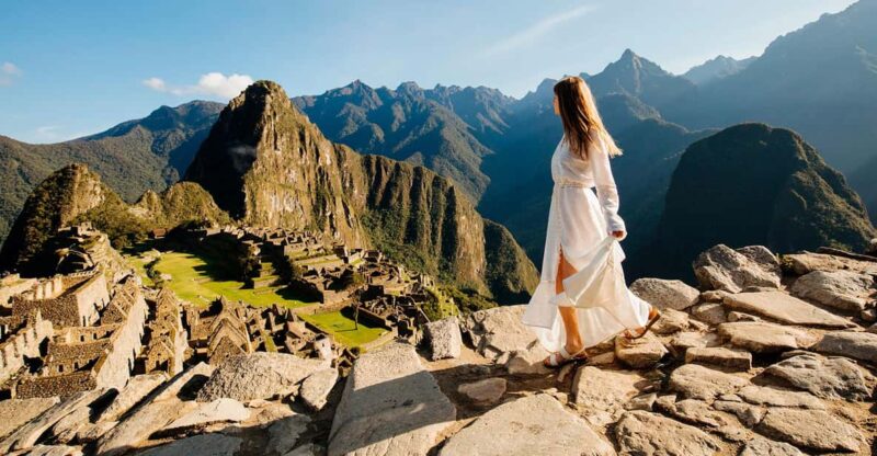 SACRED VALLEY AND MACHU PICCHU TOUR 2 DAYS AND 1 NIGHT - Morning Visits