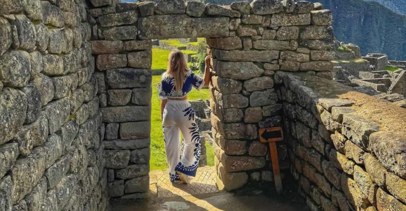 Sacred Valley and Machu Picchu Tour: 2 Days and 1 Night - Cancellation Policy