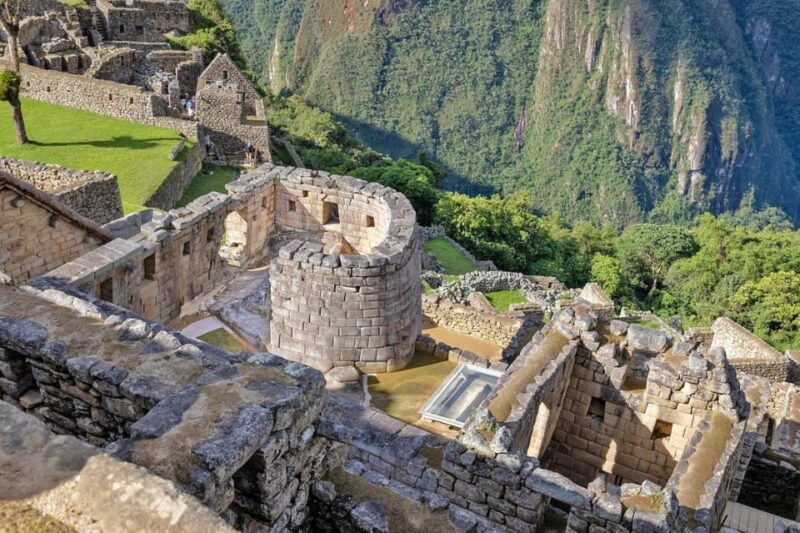 Sacred Valley and Machu Picchu Tour + Hotel, Train, and Ticket - Travel Tips