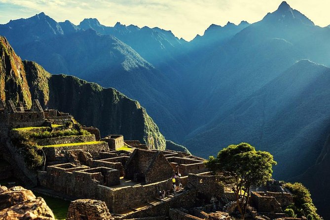 Sacred Valley Connection to Machu Picchu (2 Days) - Booking and Confirmation