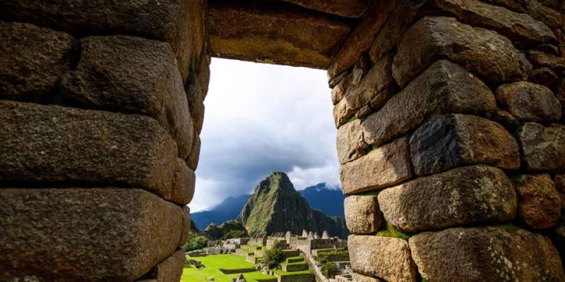 Sacred Valley - Machu Picchu 2 Day - Guided Tour of Machu Picchu