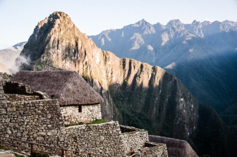Sacred Valley Machu Picchu 2D - 1N - Inclusions
