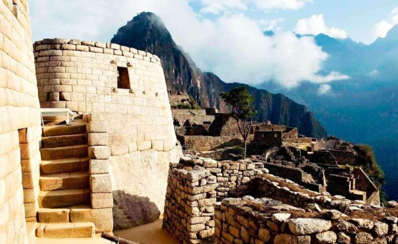 Sacred Valley & Machu Picchu Tour 2 Days - Itinerary Details