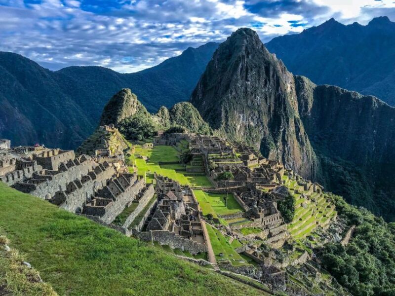 Sacred Valley + Machupicchu 2D/1N - Explore Sacred Valley