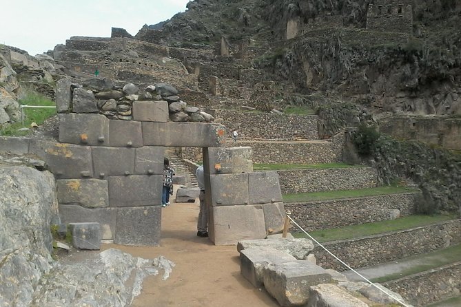 Sacred Valley of the Incas in a Day From Cusco - Exploring the Sacred Valley