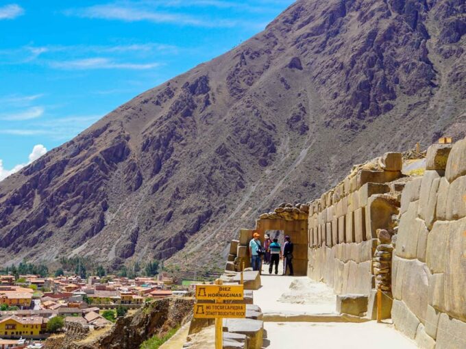 Sacred Valley: Raqchi, Maras, Moray and Ollantaytambo - Site Descriptions