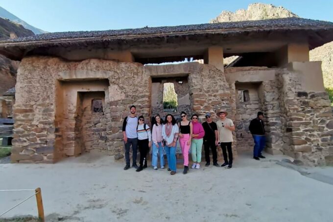 Sacred Valley Tour With Pisac, Ollantaytambo and Chinchero - Inca Constructions in Pisac