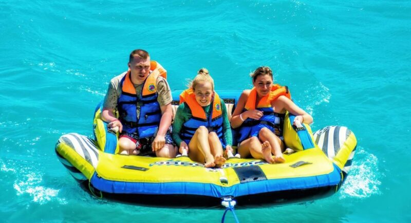 Safaga: Dolphin Watching Boat Tour With Private Transfer - Pickup and Transfer