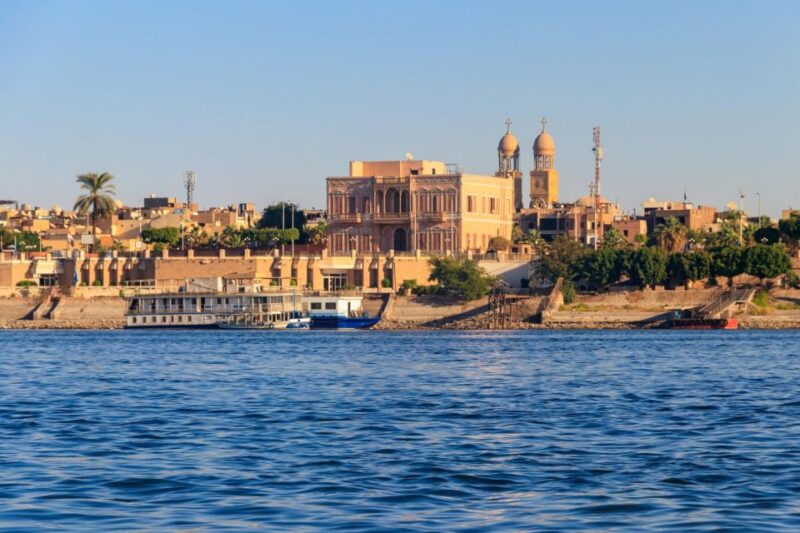 Safaga: Luxor Highlights, King Tut Tomb & Nile Boat Trip - Transportation