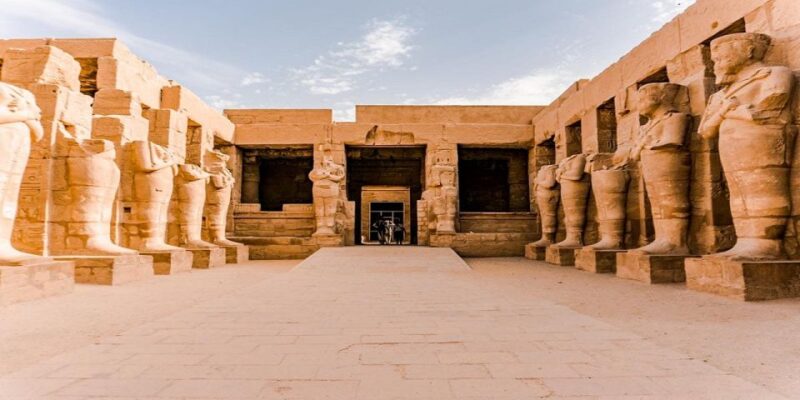 Safaga: Luxor Tour With Hot Air Balloon Ride and Meals - Experience Highlights