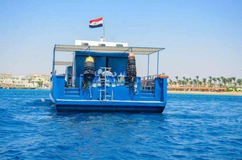 Safaga/Makadi Bay: Panorama Submarine With Snorkeling - Included Amenities and Extras