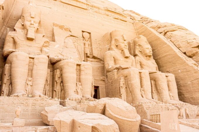Safaga: Two-Day Private Tour of Luxor and Abu Simbel - Hotel Pickup and Drop-off