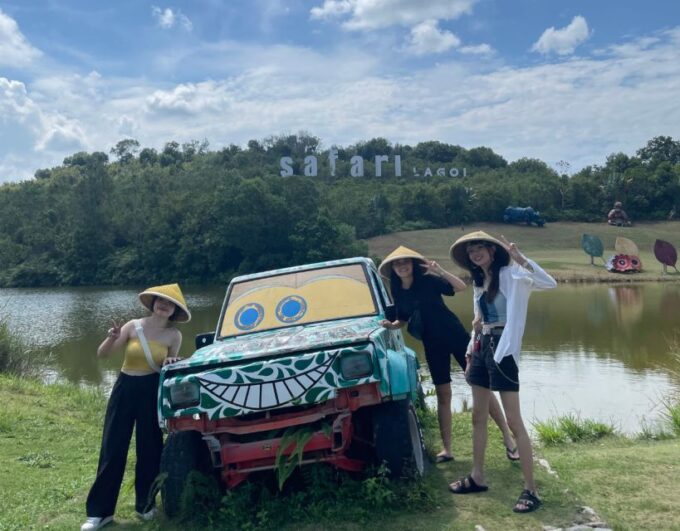 Safari Lagoi & Eco Farm Bintan - Convenient Transportation and Pickup Locations