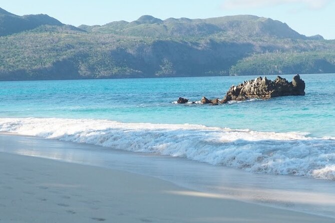 Safari Panoramic City Tour + Cueva Duarte + Playa Rincon - Traveler Reviews