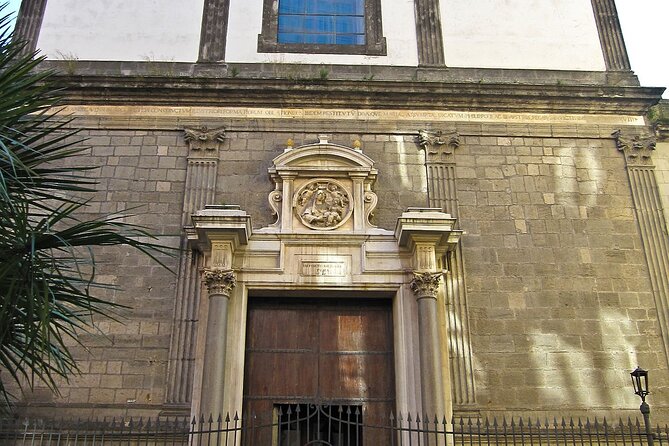 Saga the Mysteries of Naples: the Tomb of Dracula - Guided Tour Through the Macabre