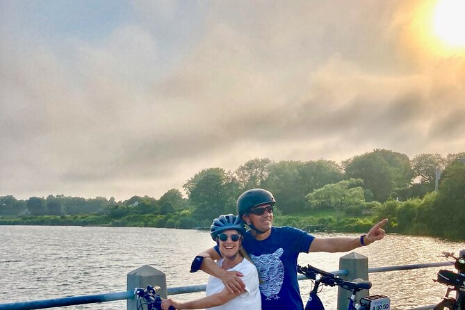 Sagaponack Sunset Electric Bike Tour - Booking and Cancellation Policy