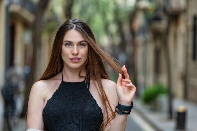 Sagrada Familia Cinematic Photoshoot - Elevating Your Memories