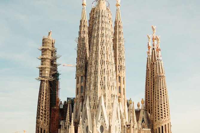 Sagrada Familia Closing Time Tour With Rooftop Views - Tour Overview