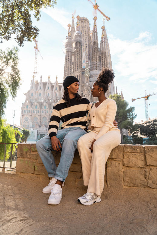 Sagrada Familia: Digital and Printed Photos - Same-day Digital Delivery and Video