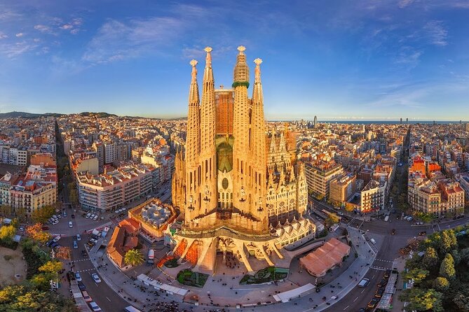 Sagrada Familia Experience Guided Tour - Tour Group Size and Intimacy