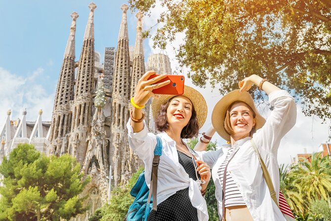 Sagrada Familia Guided Tour With Optional Tower Upgrade - Booking Details