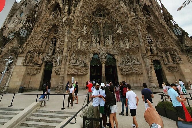 Sagrada Familia Skip the Line Ticket With Audioguide - Rules and Restrictions