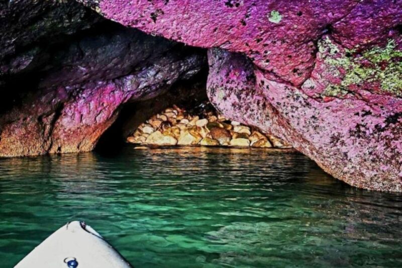 Sagres, Family Kayaking Tour, Ingrina Caves - Activity Details