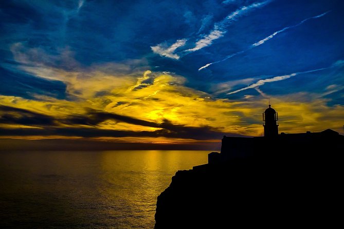 Sagres Sunset Small Group Tour From Lagos - Savor Local Flavors