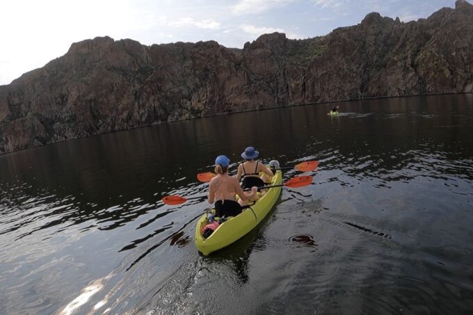 Saguaro Lake: Guided Kayaking Tour - Booking and Reservations