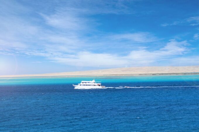 Sahl Hasheesh: Dolphin Watching Boat Tour With Snorkeling - Booking Flexibility