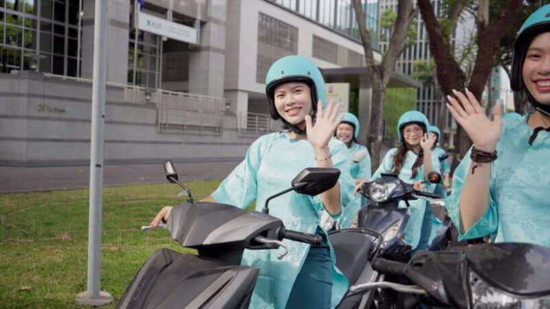 Saigon: Authentic Street Food With Female Rider - Experience Highlights