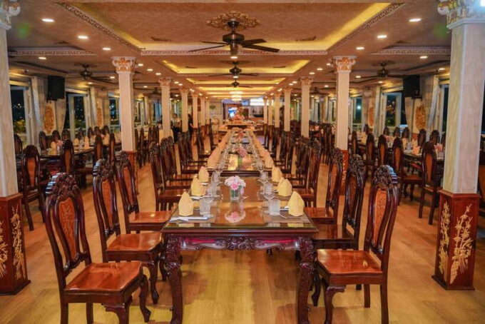 Saigon by Night and Dinner on Cruise - What to Expect on the Cruise