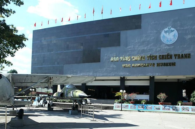 Saigon City and Chinatown Exploration With Water Bus Adventure - Discovering Chinatown