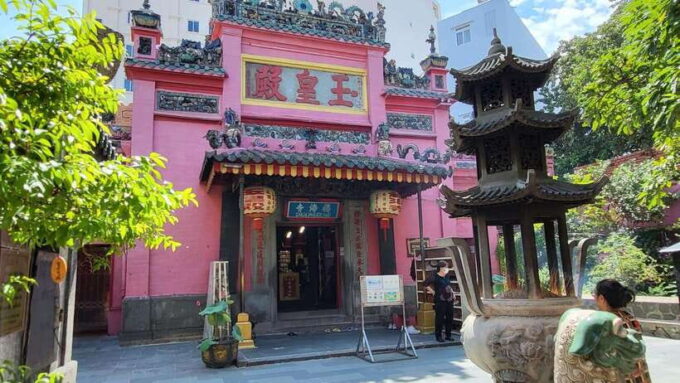 Saigon City Tour In The Afternoon by Car - Frequently Asked Questions