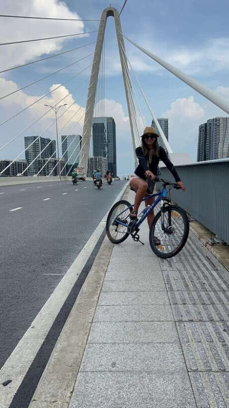 Saigon Cycling Bike Tour: Ho Chi Minh City Sightseeing - Experiencing Local Culture and History