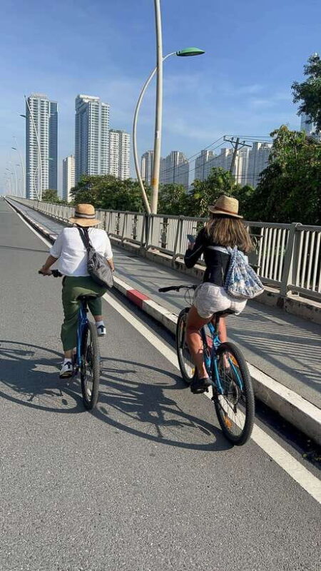 Saigon Cycling Bike Tour: Ho Chi Minh City Sightseeing - Tour Highlights and Activities