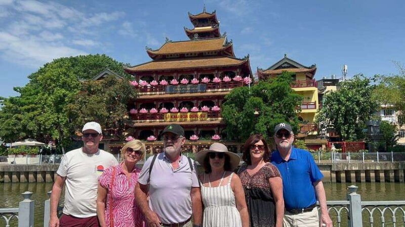 Saigon Cycling Bike Tour: Ho Chi Minh City Sightseeing - Cycling Along the Saigon River