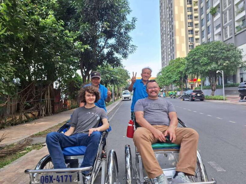 Saigon Cycling Tour: Ho Chi Minh City Street Food Bike/Cyclo - Key Points