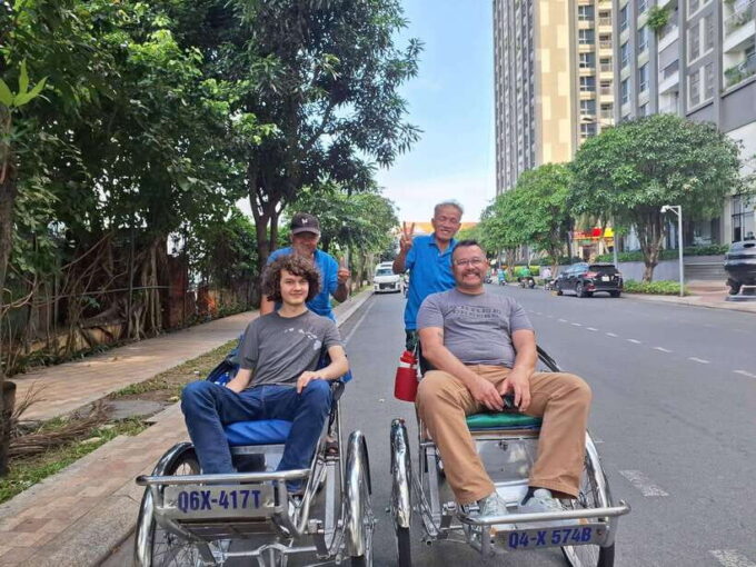 Saigon Cycling Tour: Ho Chi Minh City Street Food Bike/Cyclo - Preparing for the Tour