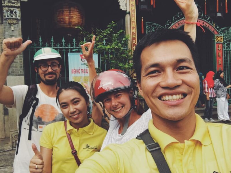 Saigon: Hidden Gems and Coffee With Local Student - Experience Highlights
