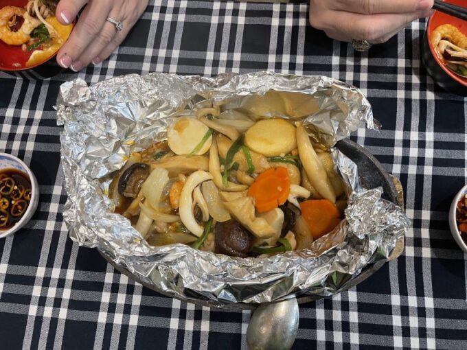 Saigon: Night Craft Beer And Street Food Tour By Vespa - Sampling Vietnamese Street Food and Beverages