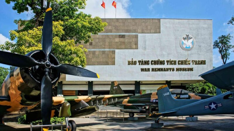 Saigon: Private Half-Day Tour by Car Ho Chi Minh - War Remnants Museum or Reunification Palace