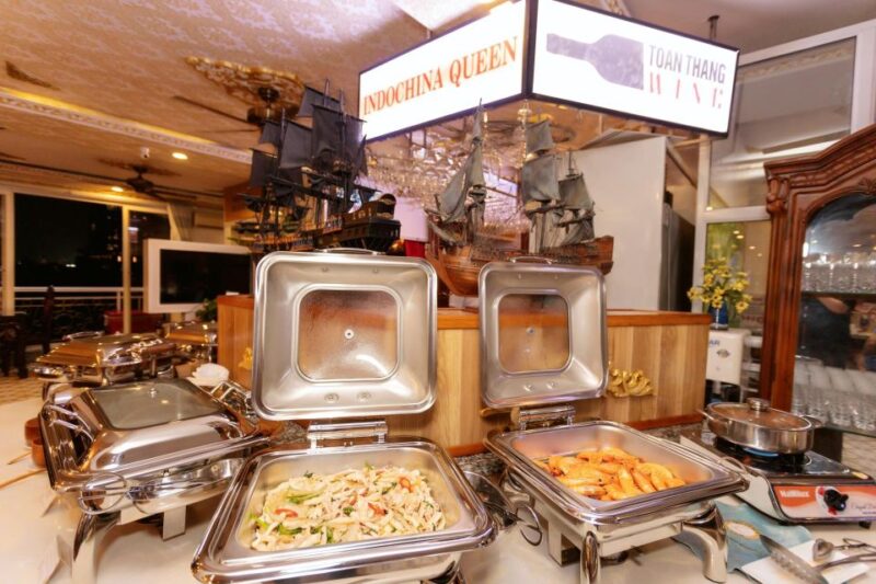 Saigon River Dinner on Cruise With Buffet and Live Music - Live Music Entertainment