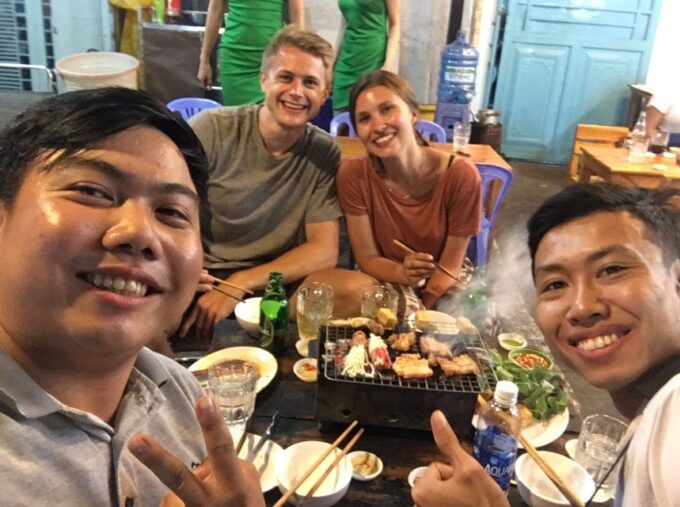 Saigon: Street Food Evening Walking Tour - Private English-speaking Guides