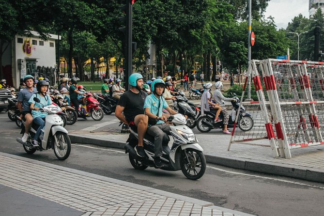 Saigon Unseen And City Highlights On Scooter - Street Art and Murals