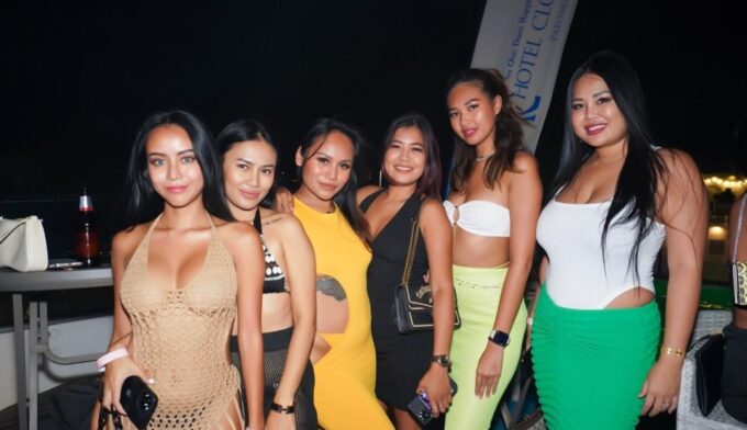 Sailaway Pool Party Phuket - Customer Reviews
