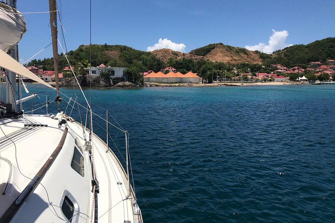 Sailing and Snorkeling Day Tour to Les Saintes - Professional Guidance