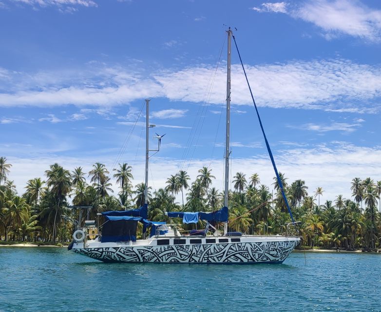 Sailing Atypic VIP - Inclusions